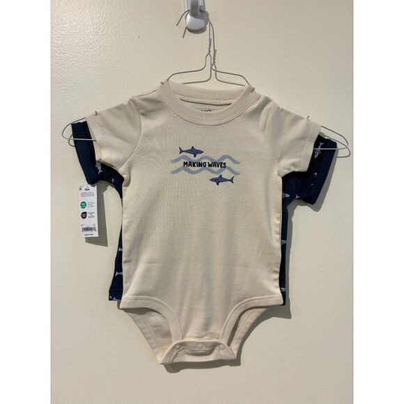 **3 for $20** NWT Carter's Shark Bodysuit & Shirt Outfit - 12M - Picture 1 of 3